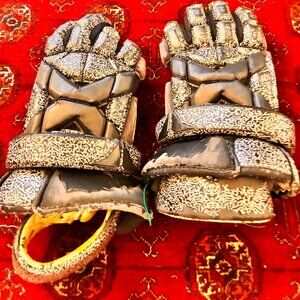 Youth Large Lacrosse Gloves